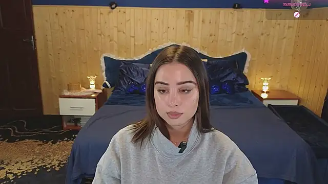 Snapshot of VanessaDoyle chatting on 02/03/25, 08:35 VanessaDoyle online show from 02/03/25, 08:35