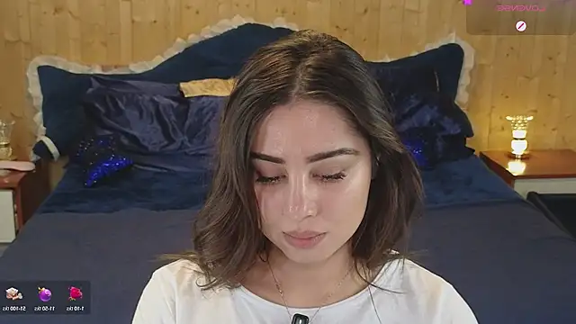 Snapshot of VanessaDoyle chatting on 02/04/25, 02:39 VanessaDoyle online show from 02/04/25, 02:39