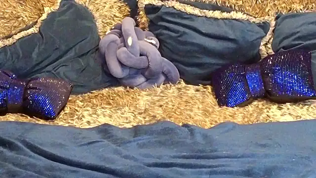 Snapshot of VanessaDoyle chatting on 02/17/25, 06:59 VanessaDoyle online show from 02/17/25, 06:59