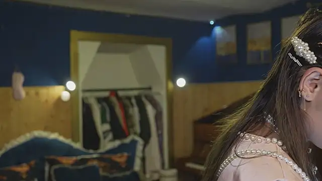 Snapshot of VanessaDoyle chatting on 09/21/25, 03:24 VanessaDoyle online show from 09/21/25, 03:24