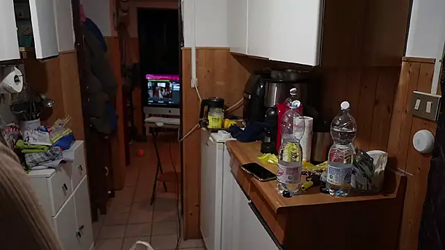 Snapshot of VanessaDoyle chatting on 11/24/25, 05:56 VanessaDoyle online show from 11/24/25, 05:56