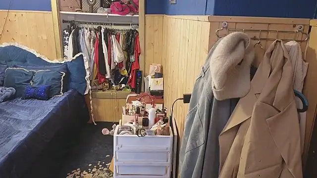 Snapshot of VanessaDoyle chatting on 01/14/26, 03:39 VanessaDoyle online show from 01/14/26, 03:39