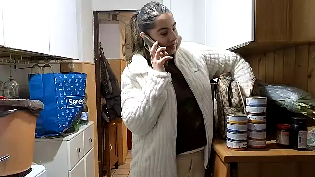 Snapshot of VanessaDoyle chatting on 02/20/26, 06:19 VanessaDoyle online show from 02/20/26, 06:19