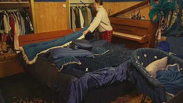 Snapshot of VanessaDoyle chatting on 03/03/26, 02:39 VanessaDoyle online show from 03/03/26, 02:39