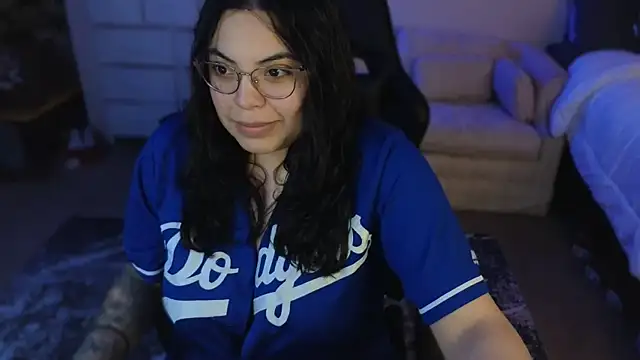 Snapshot of drizzypeach602 chatting on 01/31/25, 06:24 drizzypeach602 online show from 01/31/25, 06:24