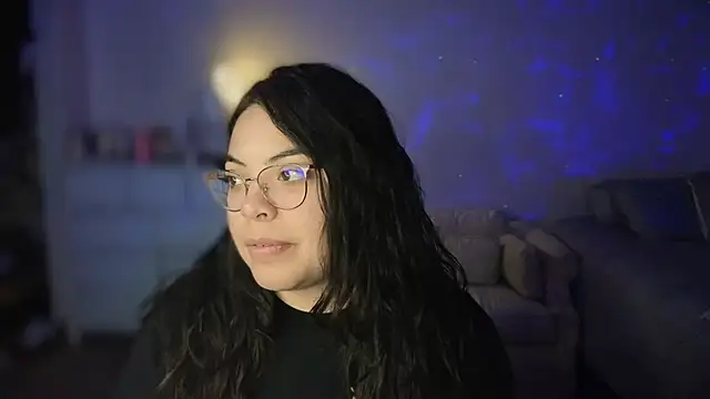 Snapshot of drizzypeach602 chatting on 02/08/25, 02:36 drizzypeach602 online show from 02/08/25, 02:36