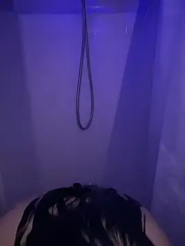 Snapshot of drizzypeach602 chatting on 02/14/25, 08:42 drizzypeach602 online show from 02/14/25, 08:42