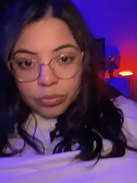 Snapshot of drizzypeach602 chatting on 02/21/25, 09:13 drizzypeach602 online show from 02/21/25, 09:13