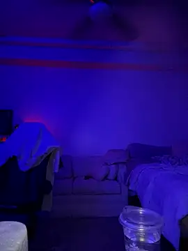 Snapshot of drizzypeach602 chatting on 02/23/25, 06:49 drizzypeach602 online show from 02/23/25, 06:49