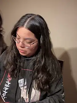 Snapshot of drizzypeach602 chatting on 02/24/25, 08:49 drizzypeach602 online show from 02/24/25, 08:49