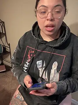 Snapshot of drizzypeach602 chatting on 02/26/25, 07:31 drizzypeach602 online show from 02/26/25, 07:31