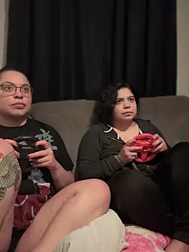 Snapshot of drizzypeach602 chatting on 09/12/25, 07:52 drizzypeach602 online show from 09/12/25, 07:52