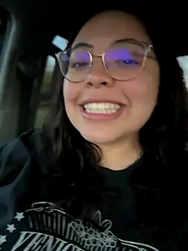 Snapshot of drizzypeach602 chatting on 11/04/25, 11:26 drizzypeach602 online show from 11/04/25, 11:26