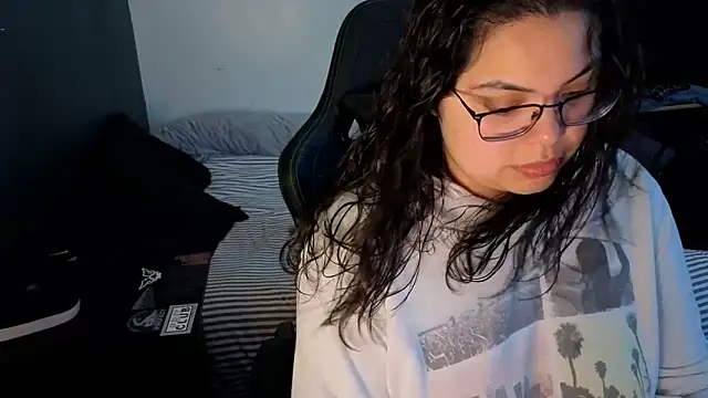 drizzypeach602 online show from 04/22/26, 02:47