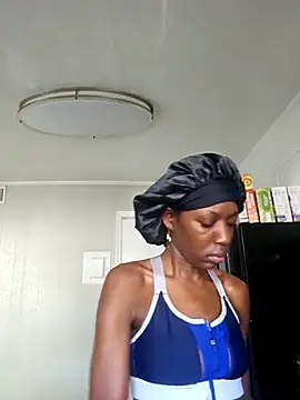 oliviaprettypussy online show from 04/24/26, 01:24