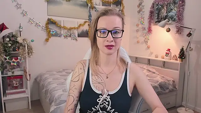 Snapshot of MissRightX chatting on 01/13/26, 08:41 MissRightX online show from 01/13/26, 08:41