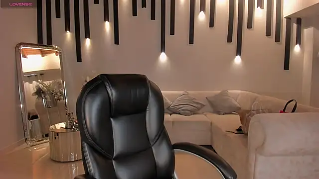 Snapshot of LexieWayne chatting on 03/13/25, 07:39 LexieWayne online show from 03/13/25, 07:39