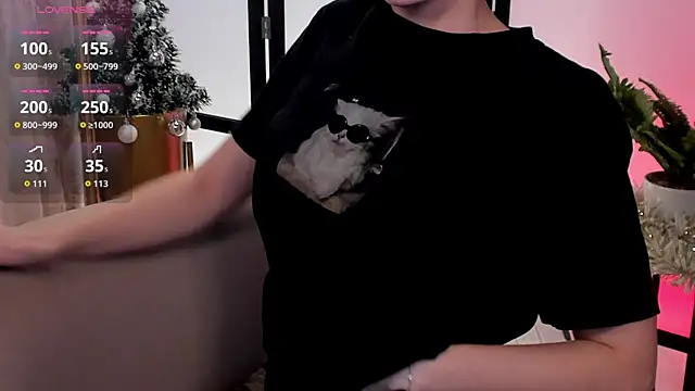 LianaFord online show from 12/16/25, 11:21