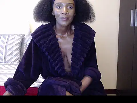 yummycherryxx online show from 11/19/25, 08:25