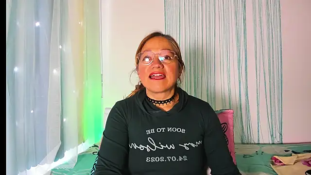 anthonela mature  online show from 02/17/26, 08:48