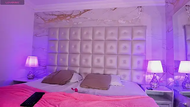 Snapshot of AntonellaRossi chatting on 01/31/25, 07:51 AntonellaRossi online show from 01/31/25, 07:51