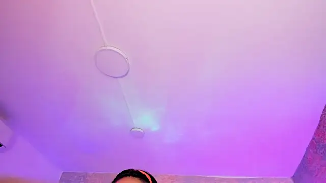 Snapshot of AntonellaRossi chatting on 10/05/25, 07:34 AntonellaRossi online show from 10/05/25, 07:34