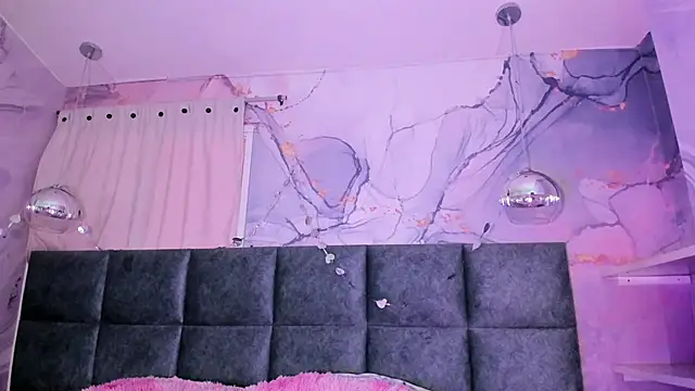 AntonellaRossi online show from 02/28/26, 06:42