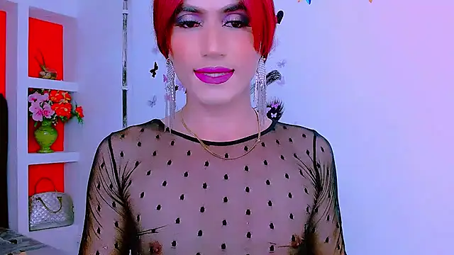 Snapshot of priscilahotker chatting on 01/14/25, 05:30 priscilahotker online show from 01/14/25, 05:30
