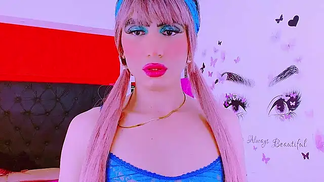 Snapshot of priscilahotker chatting on 02/15/25, 02:55 priscilahotker online show from 02/15/25, 02:55
