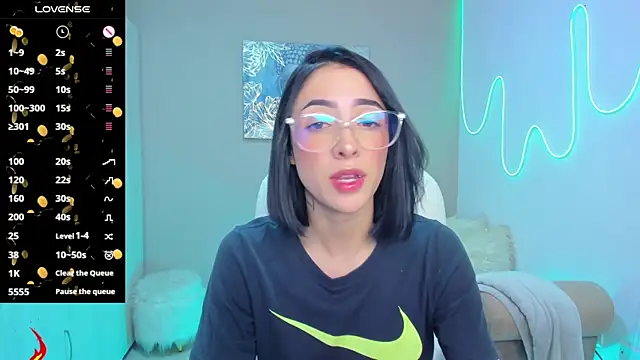 barbie scoth  online show from 09/19/25, 09:15