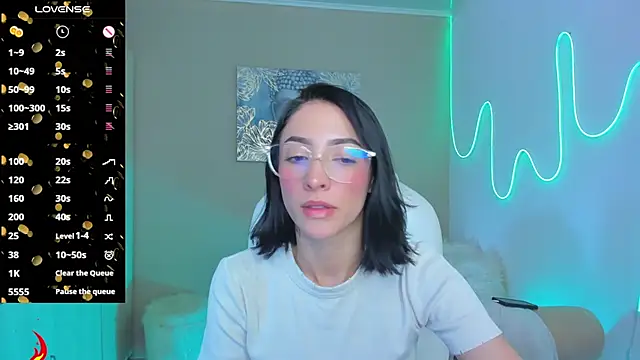 barbie scoth  online show from 09/21/25, 03:13