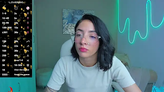 barbie scoth  online show from 10/04/25, 11:36