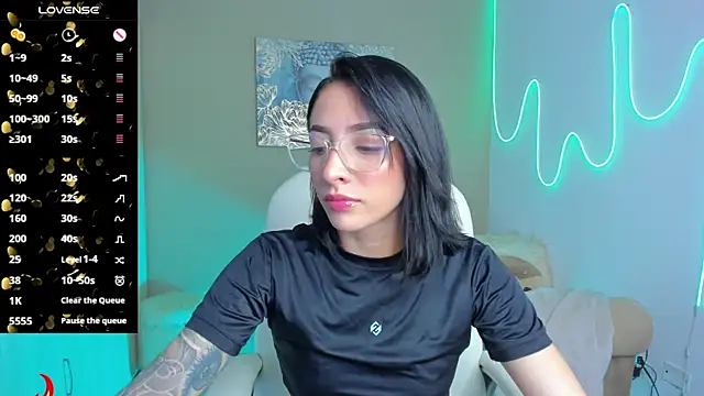 barbie scoth  online show from 10/12/25, 09:14