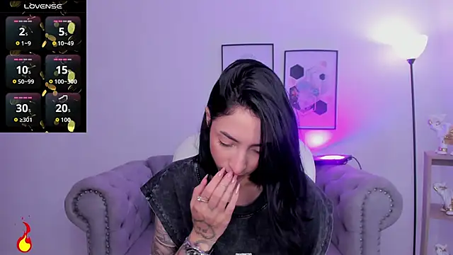 barbie scoth  online show from 12/03/25, 08:07