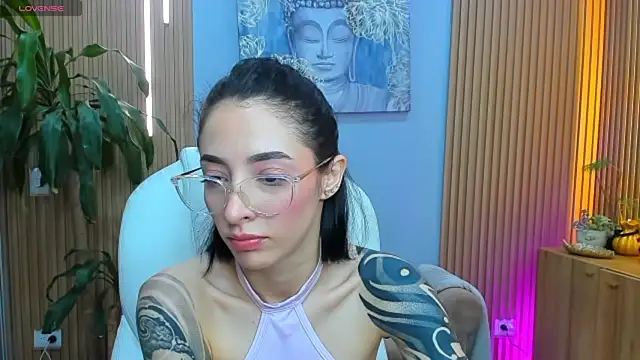 barbie scoth  online show from 04/17/26, 06:44