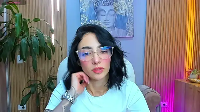 Snapshot of barbie_scoth_ chatting on 05/07/26, 08:36 barbie scoth online show from 05/07/26, 08:36