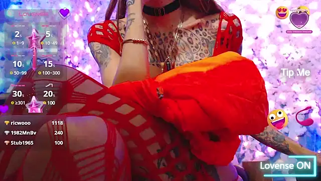 Snapshot of dannabigdirty1 chatting on 02/13/25, 06:38 dannabigdirty1 online show from 02/13/25, 06:38