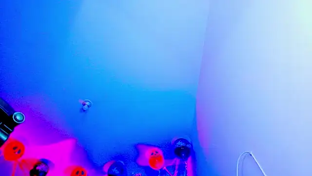 Snapshot of dannabigdirty1 chatting on 10/07/25, 08:28 dannabigdirty1 online show from 10/07/25, 08:28