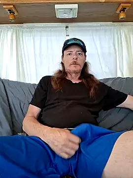 truckerlove69 online show from 04/24/26, 03:14