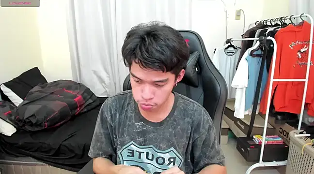 Snapshot of Lightjt04 chatting on 02/19/25, 10:20 Lightjt04 online show from 02/19/25, 10:20