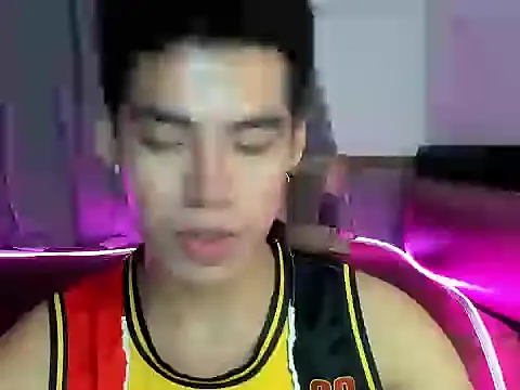 Snapshot of Lightjt04 chatting on 10/26/25, 06:03 Lightjt04 online show from 10/26/25, 06:03