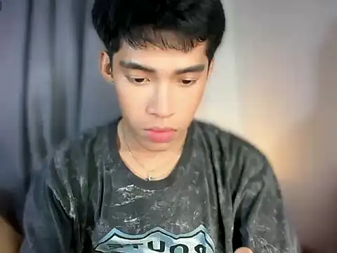 Lightjt04 online show from 04/22/26, 04:19