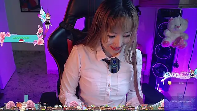 pink-2022 online show from 12/12/24, 12:44