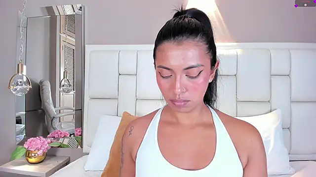 Snapshot of _BunnyNaugthy chatting on 02/28/25, 06:20 BunnyNaugthy online show from 02/28/25, 06:20