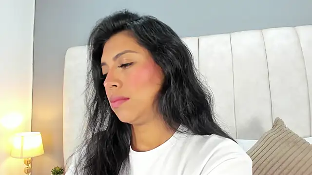 Snapshot of _BunnyNaugthy chatting on 11/14/25, 12:04 BunnyNaugthy online show from 11/14/25, 12:04