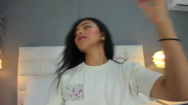 Snapshot of _BunnyNaugthy chatting on 02/21/26, 05:03 BunnyNaugthy online show from 02/21/26, 05:03