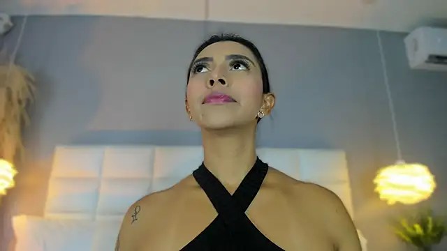 Snapshot of _BunnyNaugthy chatting on 06/20/26, 10:34 BunnyNaugthy online show from 06/20/26, 10:34