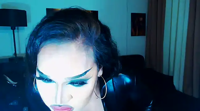 Snapshot of KatrinaSaints chatting on 02/18/25, 08:03 KatrinaSaints online show from 02/18/25, 08:03