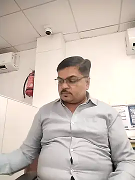 Desi Londa 143 online show from 10/15/25, 04:56