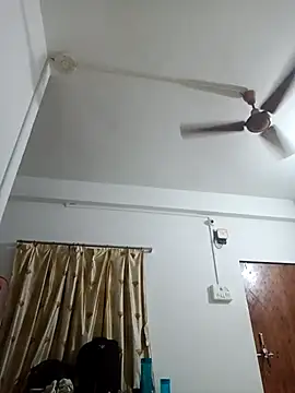 Desi Londa 143 online show from 02/18/26, 11:55